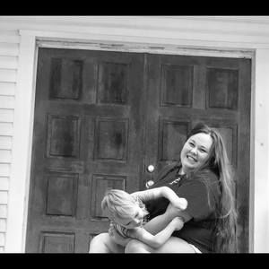 Meet your Posher, Carrie